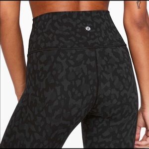 Lululemon Wunder Under HR Tight 25" - Camo Deep Coal Multi